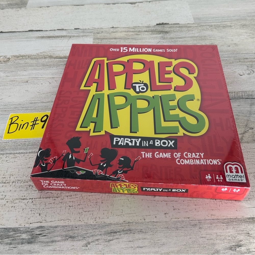 Mattel Apples to Apples Party Box Party Game NEW